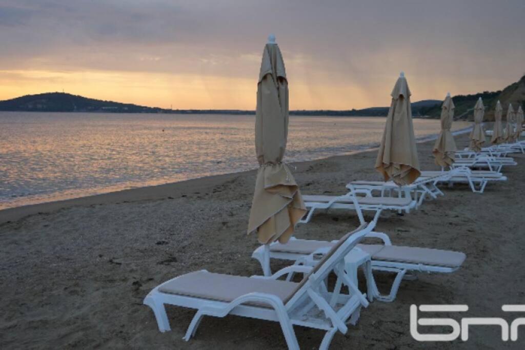 Sea Angel Apartment Burgas Exterior photo
